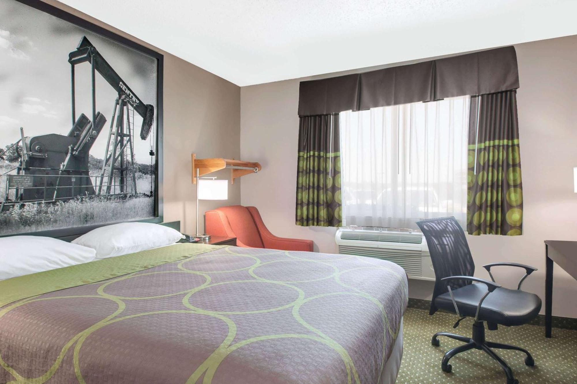 Super 8 By Wyndham Bedford Dfw Airport West Motell Exteriör bild