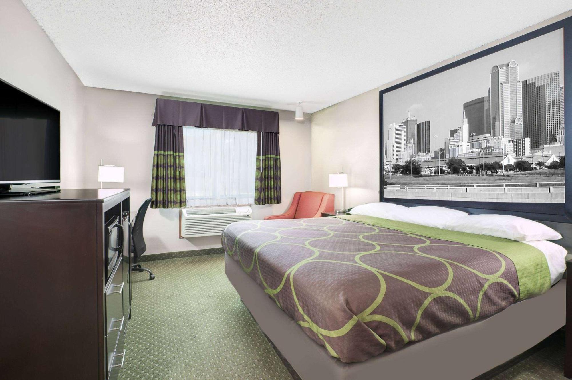 Super 8 By Wyndham Bedford Dfw Airport West Motell Exteriör bild