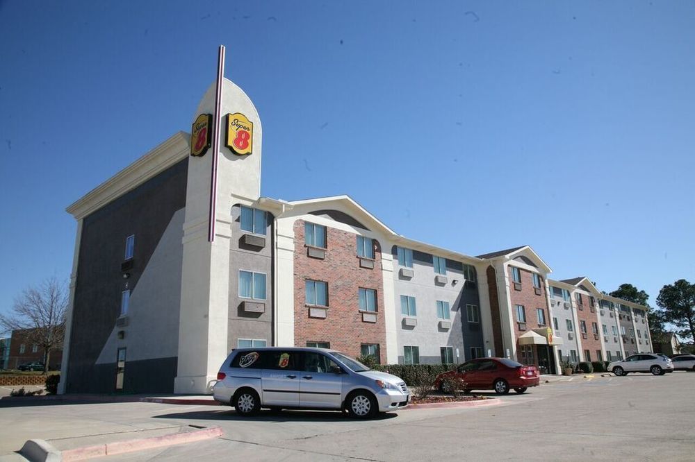 Super 8 By Wyndham Bedford Dfw Airport West Motell Exteriör bild